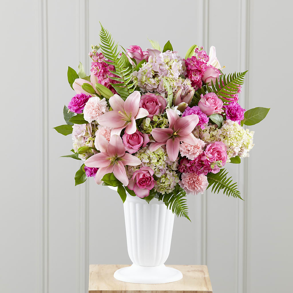 Never-Ending Love Arrangement – ROCKY'S FLOWERS, West Terre Haute IN