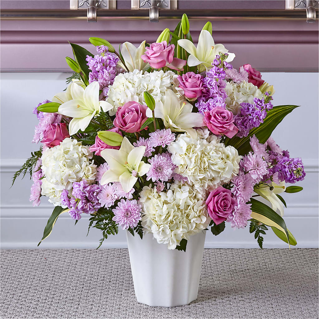 Heaven Sent Floor Basket – ROCKY'S FLOWERS, West Terre Haute IN