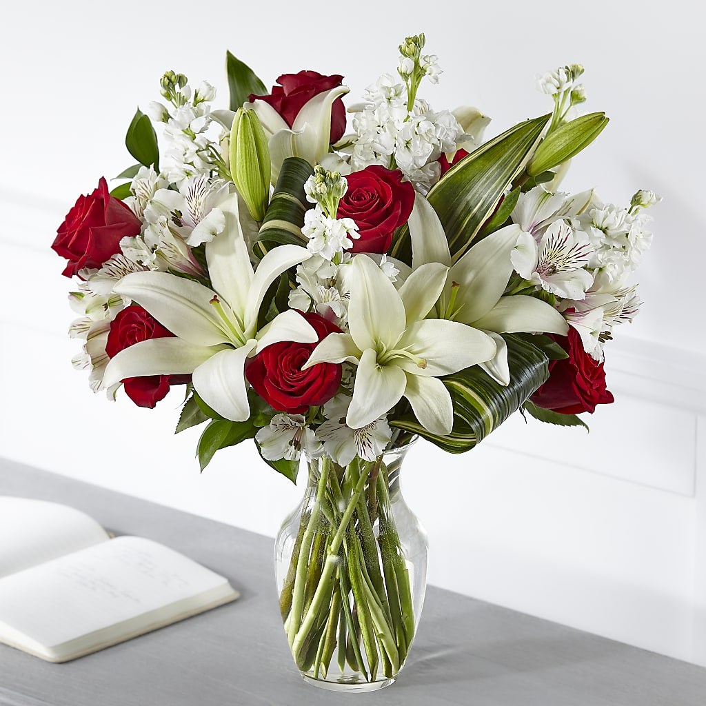 Loving Respect Bouquet – ROCKY'S FLOWERS, West Terre Haute IN