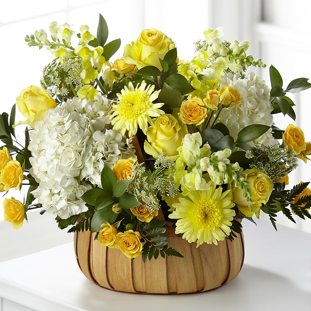 Rustic Remembrance Basket – ROCKY'S FLOWERS, West Terre Haute IN