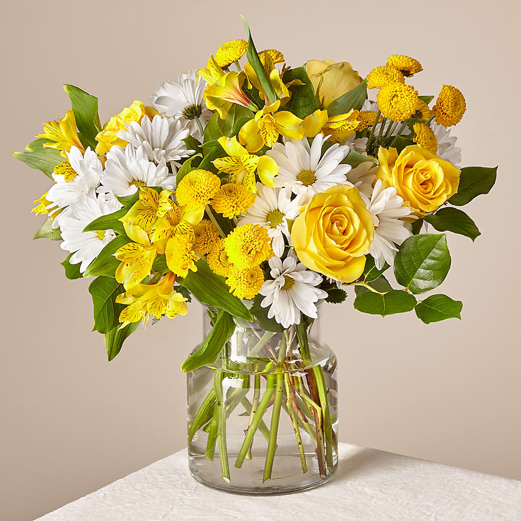 Sunny Sentiments Bouquet – ROCKY'S FLOWERS, West Terre Haute IN