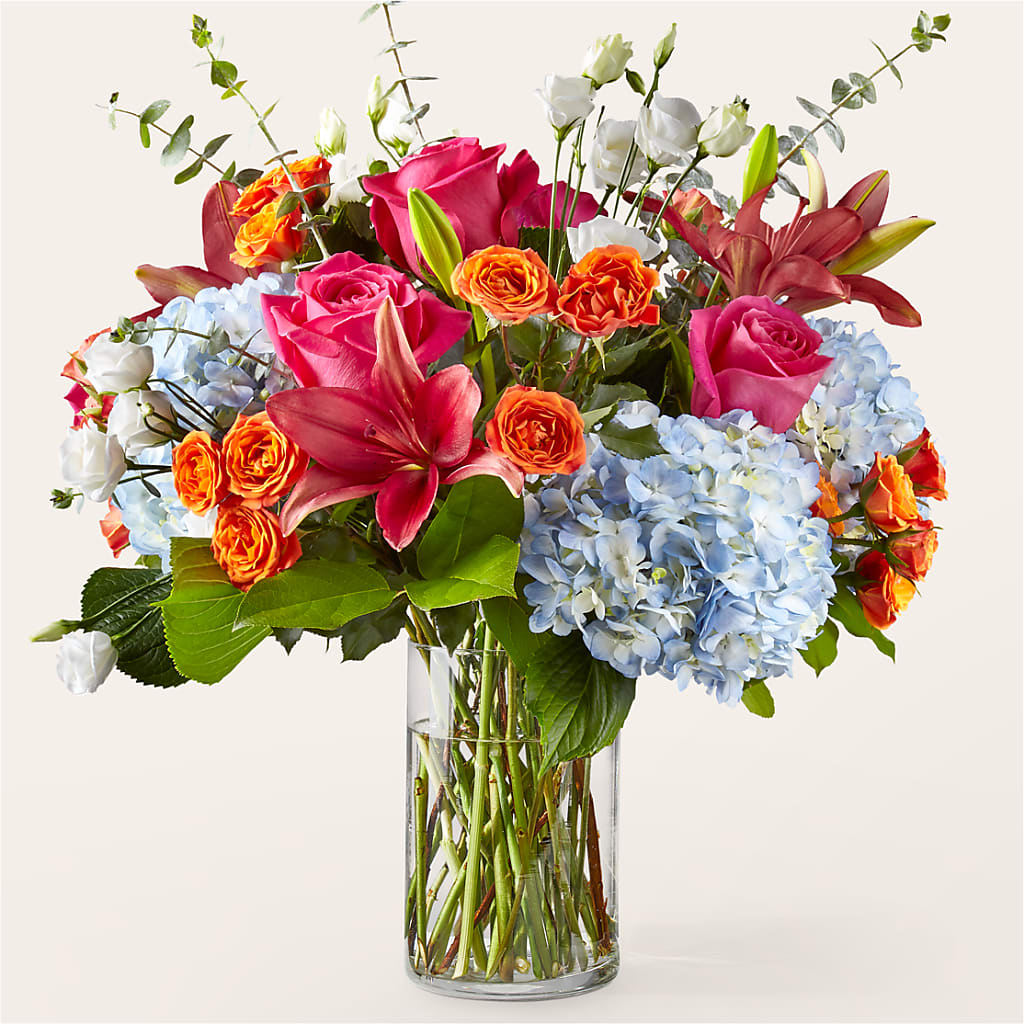 Awestruck Luxury Bouquet – ROCKY'S FLOWERS, West Terre Haute IN