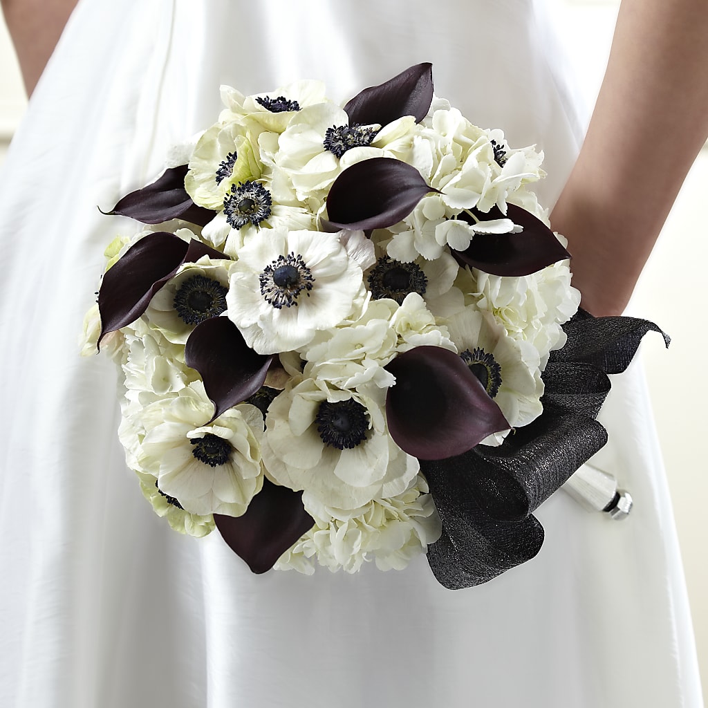 To Have and To Hold Bouquet – ROCKY'S FLOWERS, West Terre Haute IN
