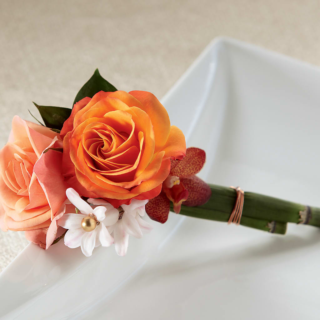 Sunset Dream Boutonniere – ROCKY'S FLOWERS, West Terre Haute IN