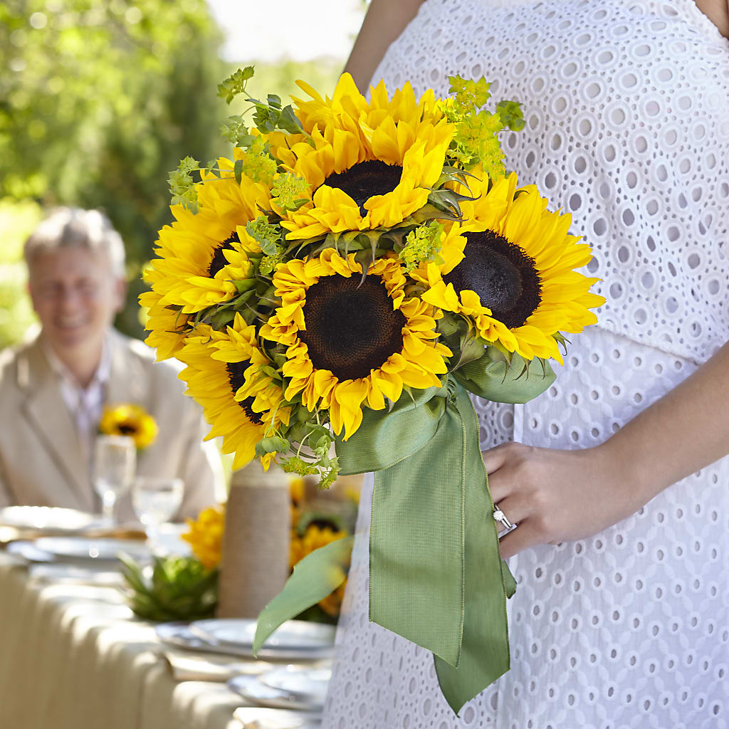 Free Spirit Bouquet – ROCKY'S FLOWERS, West Terre Haute IN