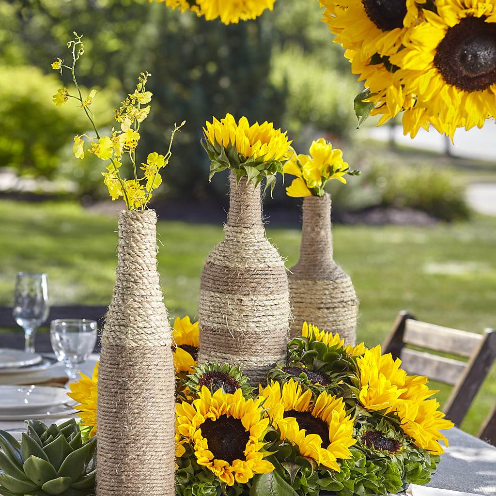 Sublime Garden Centerpiece – ROCKY'S FLOWERS, West Terre Haute IN