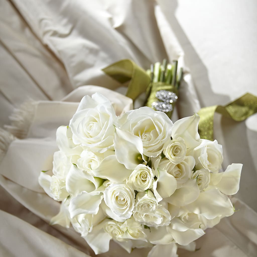 Serene Highness Bouquet – ROCKY'S FLOWERS, West Terre Haute IN