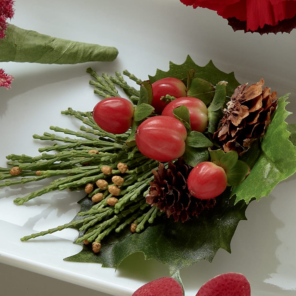 Red Berry Boutonniere – ROCKY'S FLOWERS, West Terre Haute IN