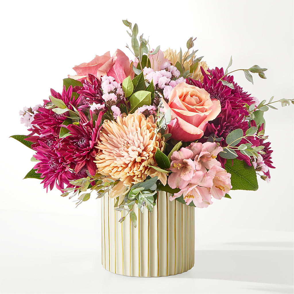 Berry Cobbler Bouquet with Ivory Vase – ROCKY'S FLOWERS, West Terre Haute IN