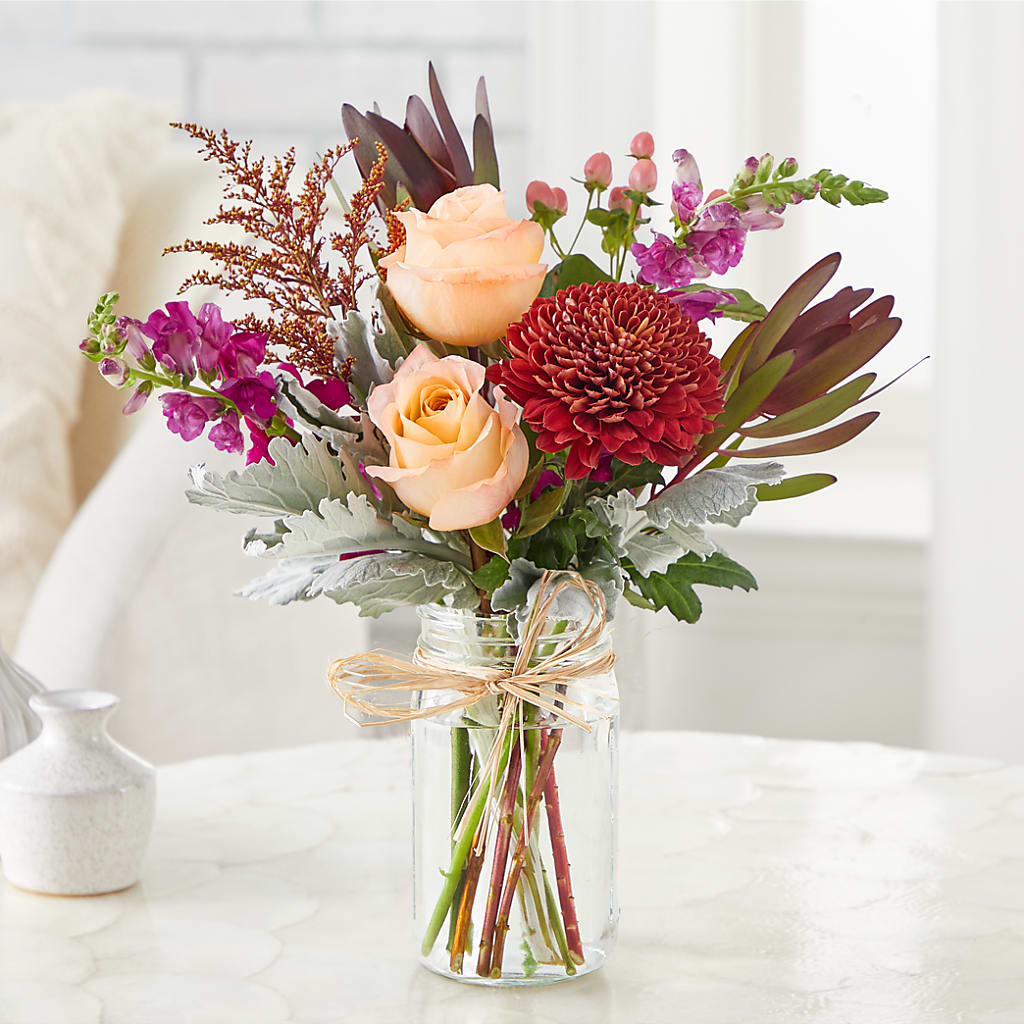 Moody Hues Bouquet – ROCKY'S FLOWERS, West Terre Haute IN