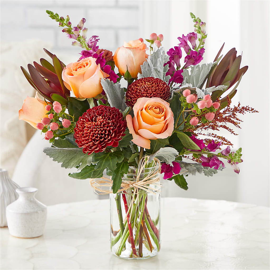 Moody Hues Bouquet – ROCKY'S FLOWERS, West Terre Haute IN