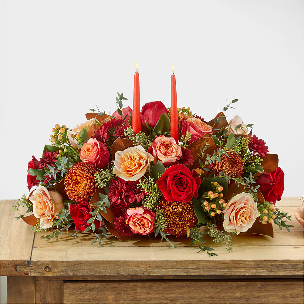 Gather Near Centerpiece – ROCKY'S FLOWERS, West Terre Haute IN