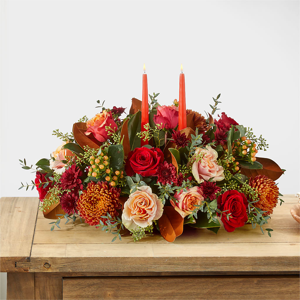 Gather Near Centerpiece – ROCKY'S FLOWERS, West Terre Haute IN